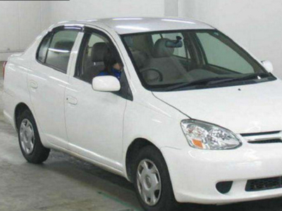 Toyota Platz - 1.0L (1000 cc) White