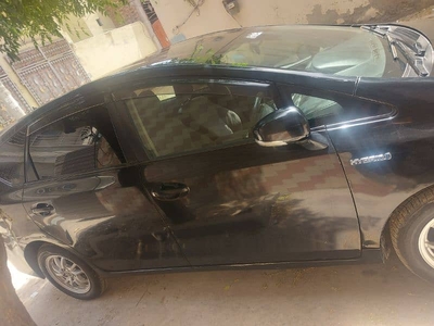 toyota prius alpha 7 seater 2012/2016 exchange possible