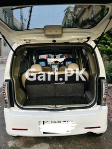 Mitsubishi Ek Wagon 2013 for Sale in Lahore