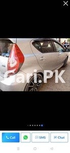Toyota Aqua GS 2017 for Sale in Jacobabad