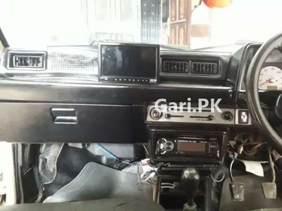Daihatsu Charade 1986 for Sale in Lahore