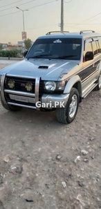 Mitsubishi Pajero 1992 for Sale in Peshawar
