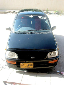 Daihatsu Cuore - 0.9L (0900 cc) Black