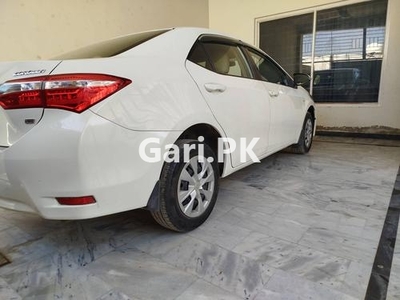 Toyota Corolla XLi VVTi 2015 for Sale in Islamabad