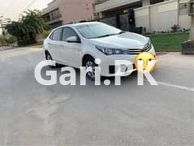 Toyota Corolla GLI 2016 for Sale in Multan