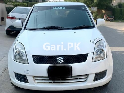 Suzuki Swift DX 1.3 2011 for Sale in Lahore