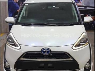 Toyota Sienta 2016 for sale in Sheikhupura