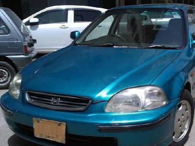 Honda Civic - 1.6L (1600 cc) Blue