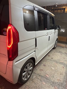 honda nbox 2021/24 immaculate condition