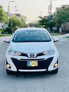 Toyota Yaris ATIV CVT 2022