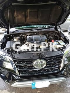 Toyota Fortuner Sigma 2021 for Sale in Islamabad