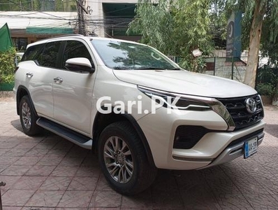 Toyota Fortuner 2.8 Sigma 4 2021 for Sale in Lahore