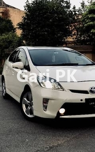 Toyota Prius 2015 for Sale in Faisalabad