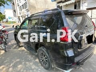 Toyota Prado 2012 for Sale in Gujranwala