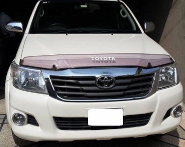 2012 toyota hilux for sale in lahore