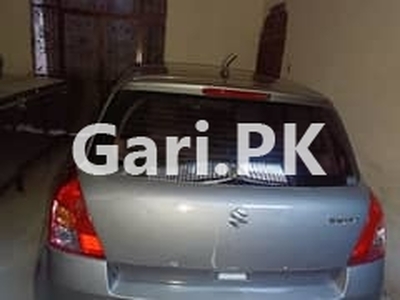 Suzuki Swift 2012 for Sale in Lahore