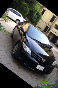 Toyota Corolla GLi - 1.5L (1500 cc) Black