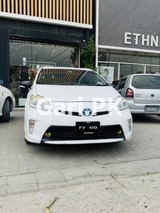 Toyota Prius 2012 for Sale in Peshawar