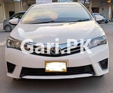 Toyota Corolla GLI 2016 for Sale in Malir