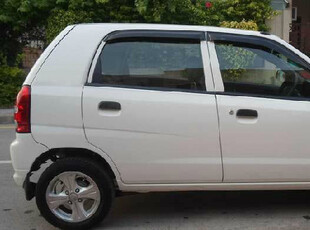 Suzuki Alto - 1.0L (1000 cc) White