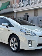 Toyota Prius G Touring Selection Leather Package