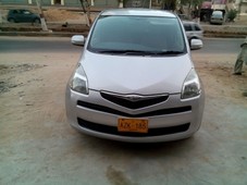 2014 toyota ractis for sale in lahore