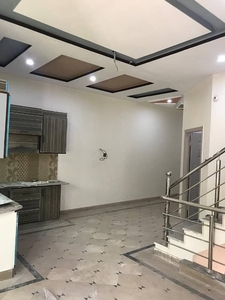 House For sale Situated In Jhang Road