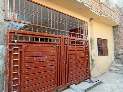 Investor Rate 3.5 Marla 1.5 Storey For Sale