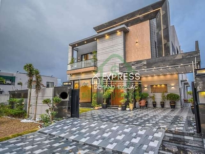 1 Kanal Stylish House For Sale In Dha Phase 6 Lahore