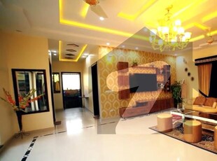 1 KANAL BEAUTIFUL LUXRY HOUSE FOR SALE IN BAHRIA TOWN LAHORE Bahria Town