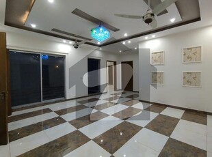 1 Kanal Like New Portion For Rent In DHA Lahore Phase 4 Block BB DHA Phase 4