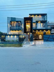 1 Kanal Luxury Modren House Available For rent In DHA Phase 4 lahore DHA Phase 4 Block GG