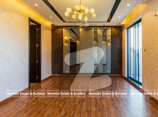 1 Kanal Upper Portion For Rent At Hot Location In Dha Phase 6 Near To Park & Commercial Market DHA Phase 6