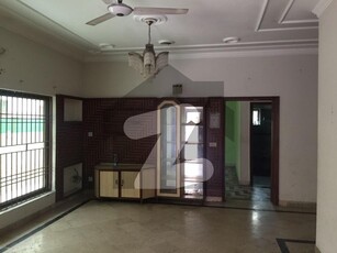 *10 Marla Beautiful House with 4 Bedrooms* For Rent in DHA Phase 4 | HOT DEAL.. DHA Phase 4