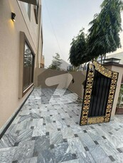 10 Marla House Available For Sale In Shaheen Block Sector C Bahria Town Lahore Bahria Town Shaheen Block