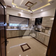 10 MARLA LIKE NEW LOWER PORTION AVAILABLE FOR RENT IN BAHRIA TOWN LAHORE Bahria Town Jasmine Block