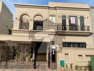 10 Marla Residential Levish House For Sale In Gulbahar Block Bahria Town Lahore Bahria Town Gulbahar Block