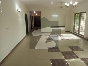 12 MARLA 4 BEDROOMS LUXURY APARTMENT FOR SALE Askari 11 Sector B Apartments