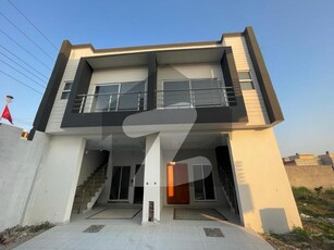 3 MARLA DOUBLE STORY HOUSE AVAILABLE FOR SALE . Nawab Town