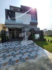 5 Marla Brand New Luxury House Available For Rent In Bahria Town Lahore. Bahria Town Sector D