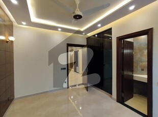 5 Marla house available for rent in bahria town lahore Bahria Town Block DD