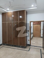 6 Marla upper portion very beautiful hot location house for rent available in shadab colony main ferozepur road Lahore Shadab Garden