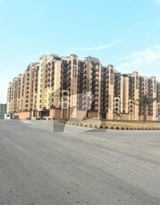 Brand New 2 bed 1366 SQ ft The Gelleria Mall park Face Apartment for Rent Bahria Enclave Sector H