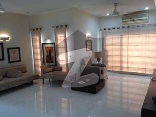 DHA Kanal *Furnished Upper Portion* with 3 Bedrooms For Rent in Phase 4 DD | Best Deal... DHA Phase 4 Block DD
