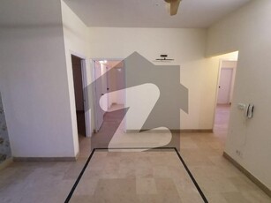DHA PH 6 , Bukhari Commercial , 1800 Sqft, 3 Bed Apartment For Sale DHA Phase 6