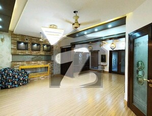 Highly-Desirable 1 Kanal House Available In Wapda Town Phase 1 - Block E1 Wapda Town Phase 1 Block E1