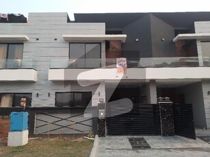 Ideal House In Green City Available For Rs. 26500000 Green City