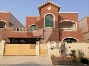 Prominently-Located Prime Location 12 Marla House Available In Askari 3 Askari 3