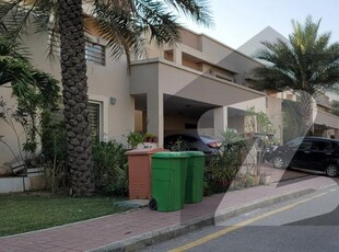 Quaid Villas 200 Square Yard Close To Entrance Of BTK 3 Bed One Unit Villas FOR SALE Bahria Town Quaid Villas