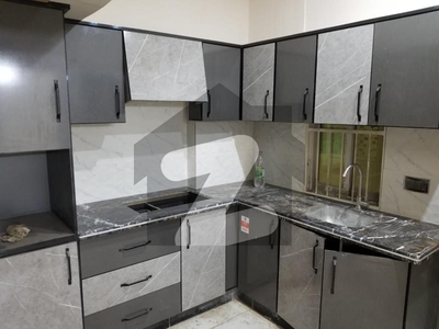 2 Bed Dd Flat With Roof Amil Colony